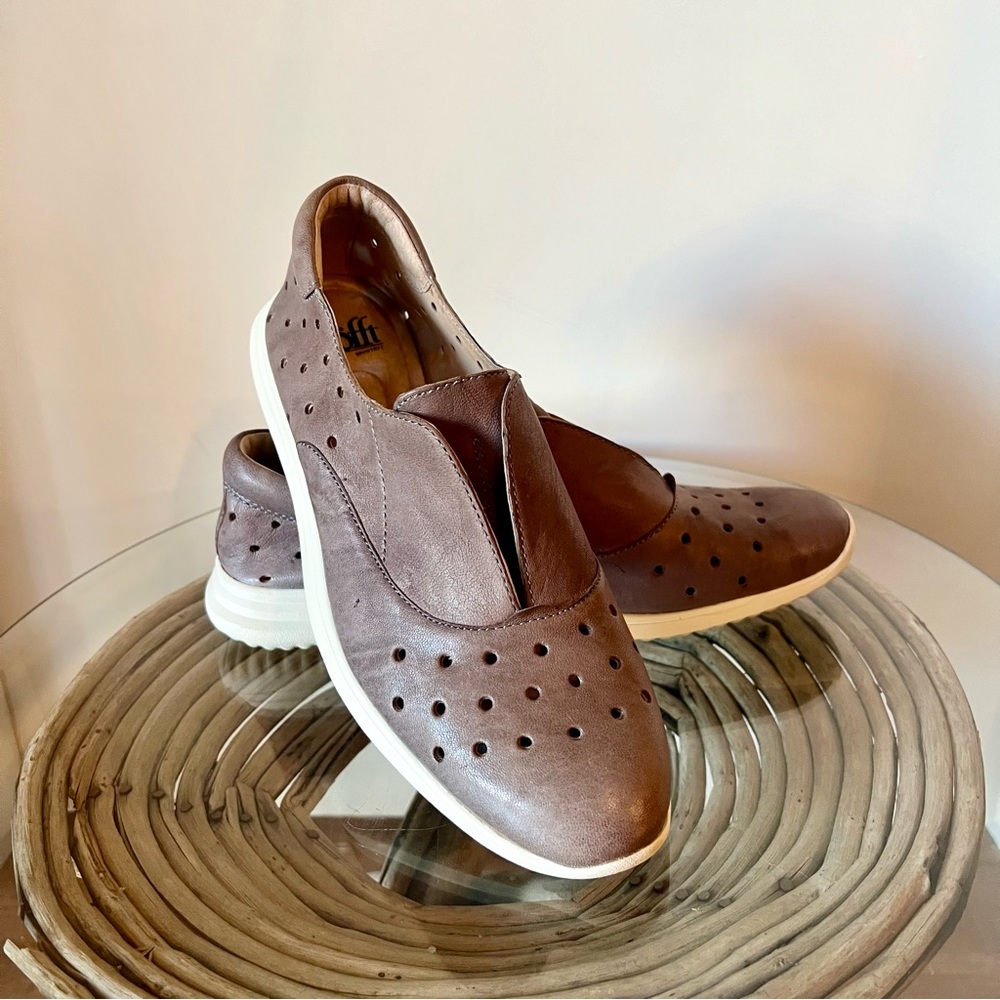 Sofft Noreen Luggage Slip On Sports Leather Loafers Women’s size 9.5 Taupe Color